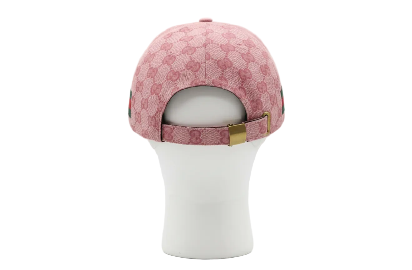 Gucci GG Supreme baseball cap