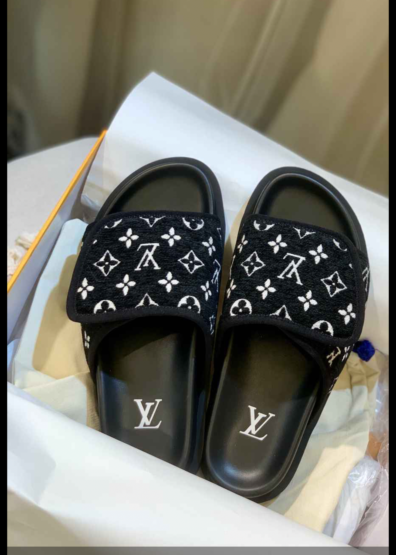 LOUIS VUITTON MULE SLIDES (ASK ON CHAT GENDER PREFERENCE AND SIZE)
