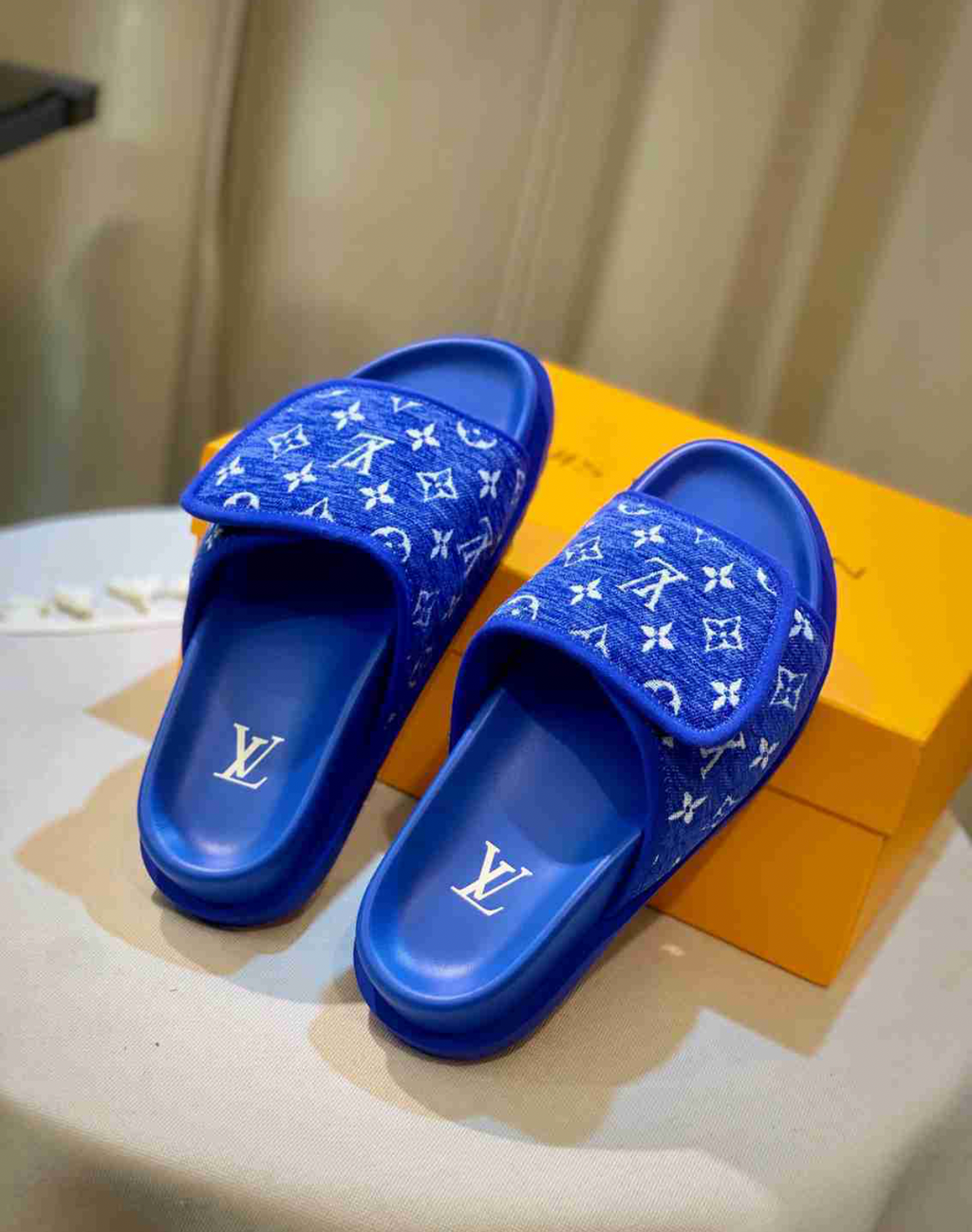LOUIS VUITTON MULE SLIDES (ASK ON CHAT GENDER PREFERENCE AND SIZE)