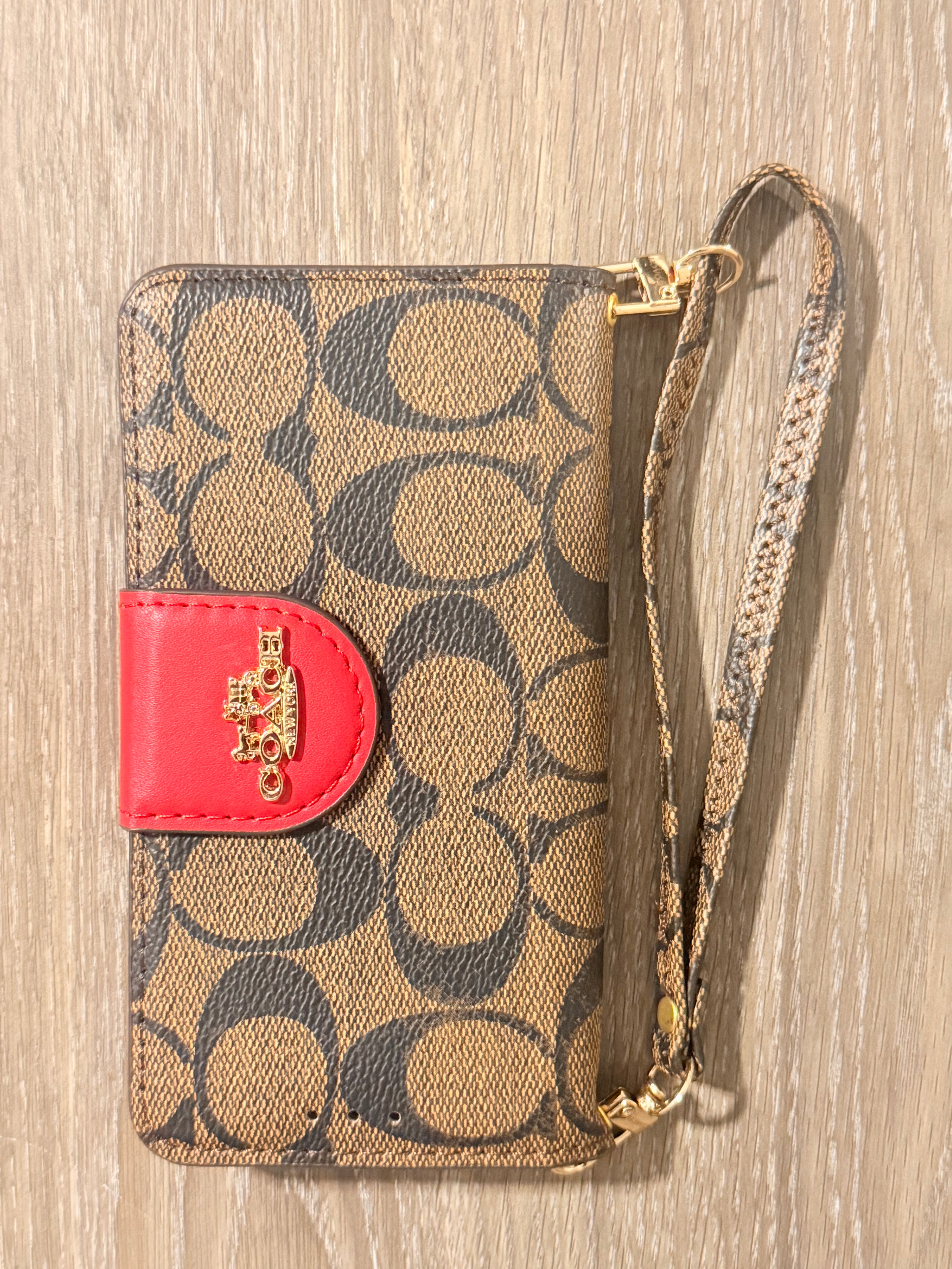 COACH IPHONE CASE FITS IPHONE 17