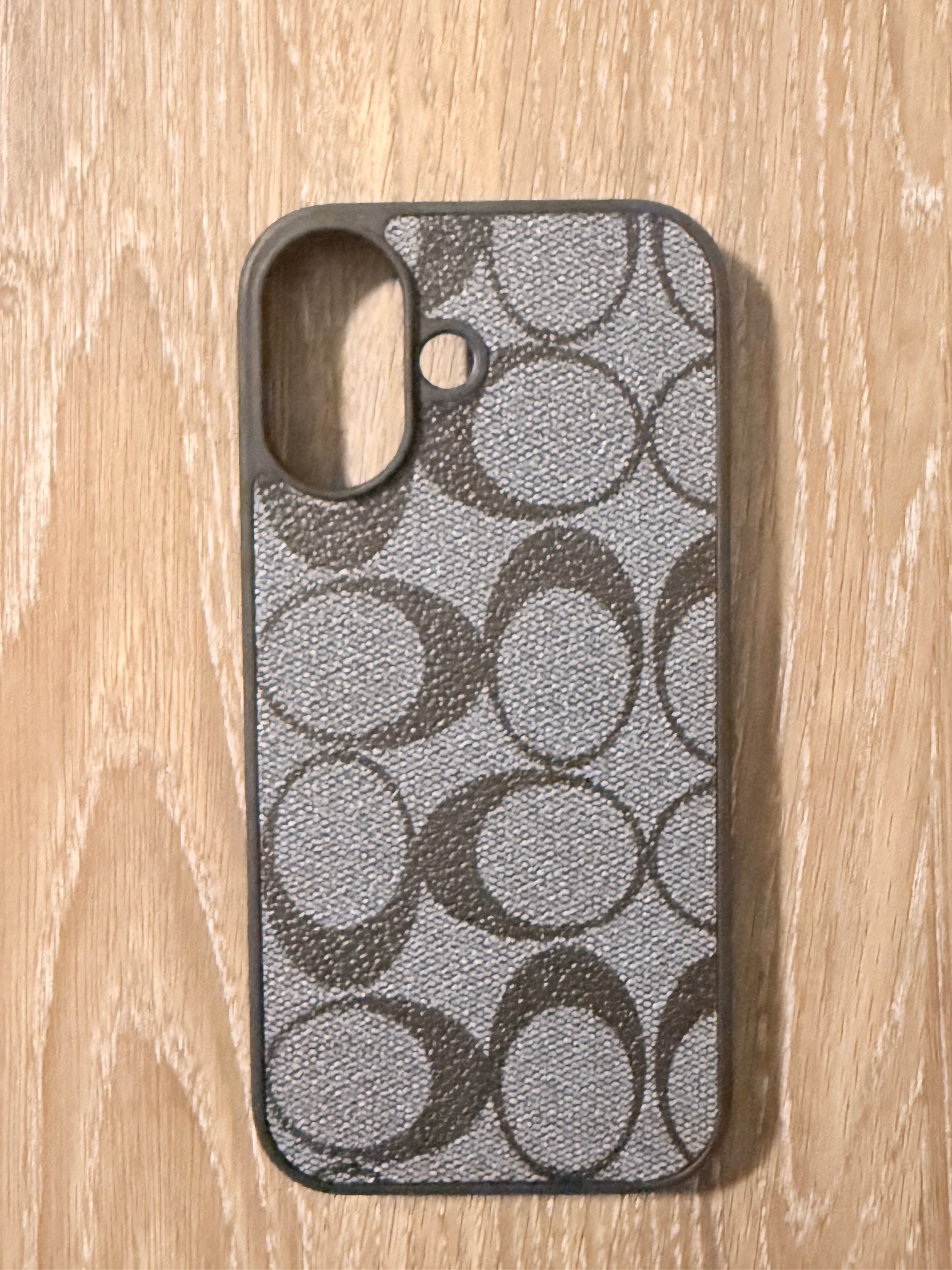 MICHAEL KORS IPHONE 17 CASE FITS IPHONE 16-17