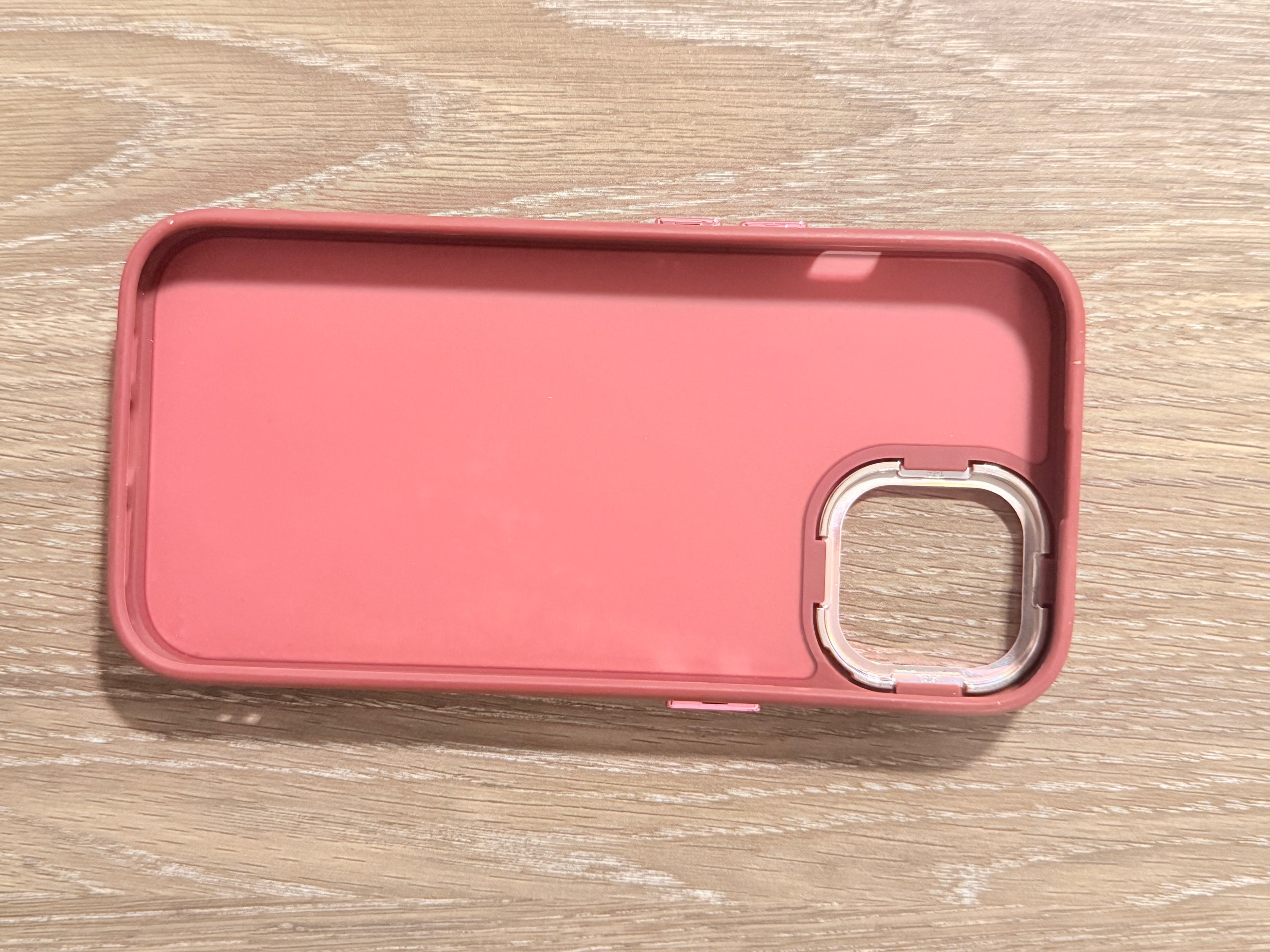 GUESS IPHONE CASE FITS IPHONE 13-15