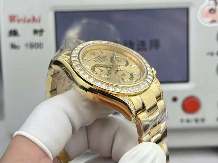 ROLEX COSMOGRAPH Daytona Chronograph Automatic Chronometer Moissanite Gold Diamond Watch