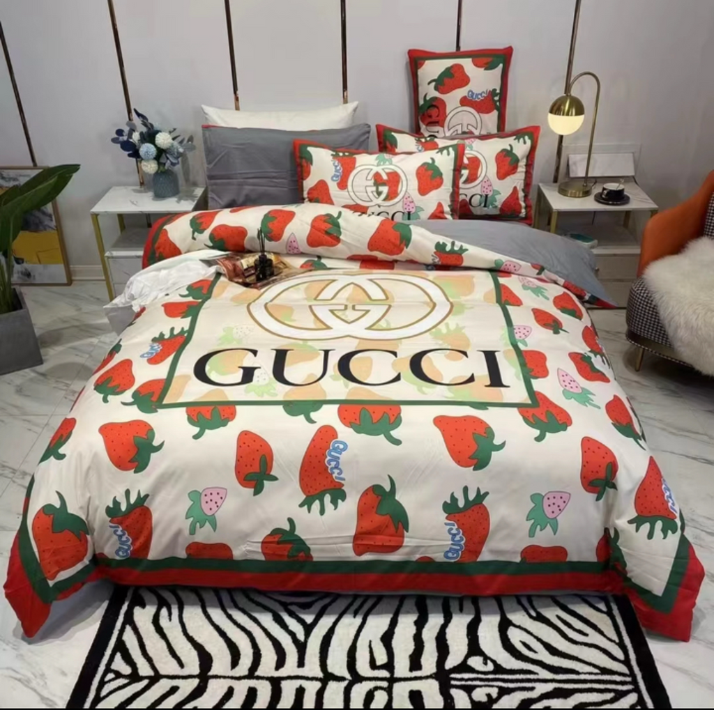 GUCCI COMFORTER BED SET 3piece one duvet cover sheet with 2 pillow cases