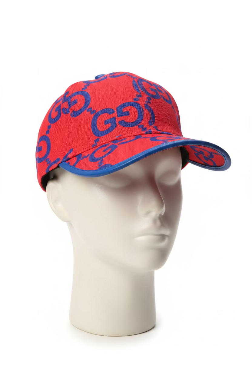 Gucci GG Supreme baseball cap