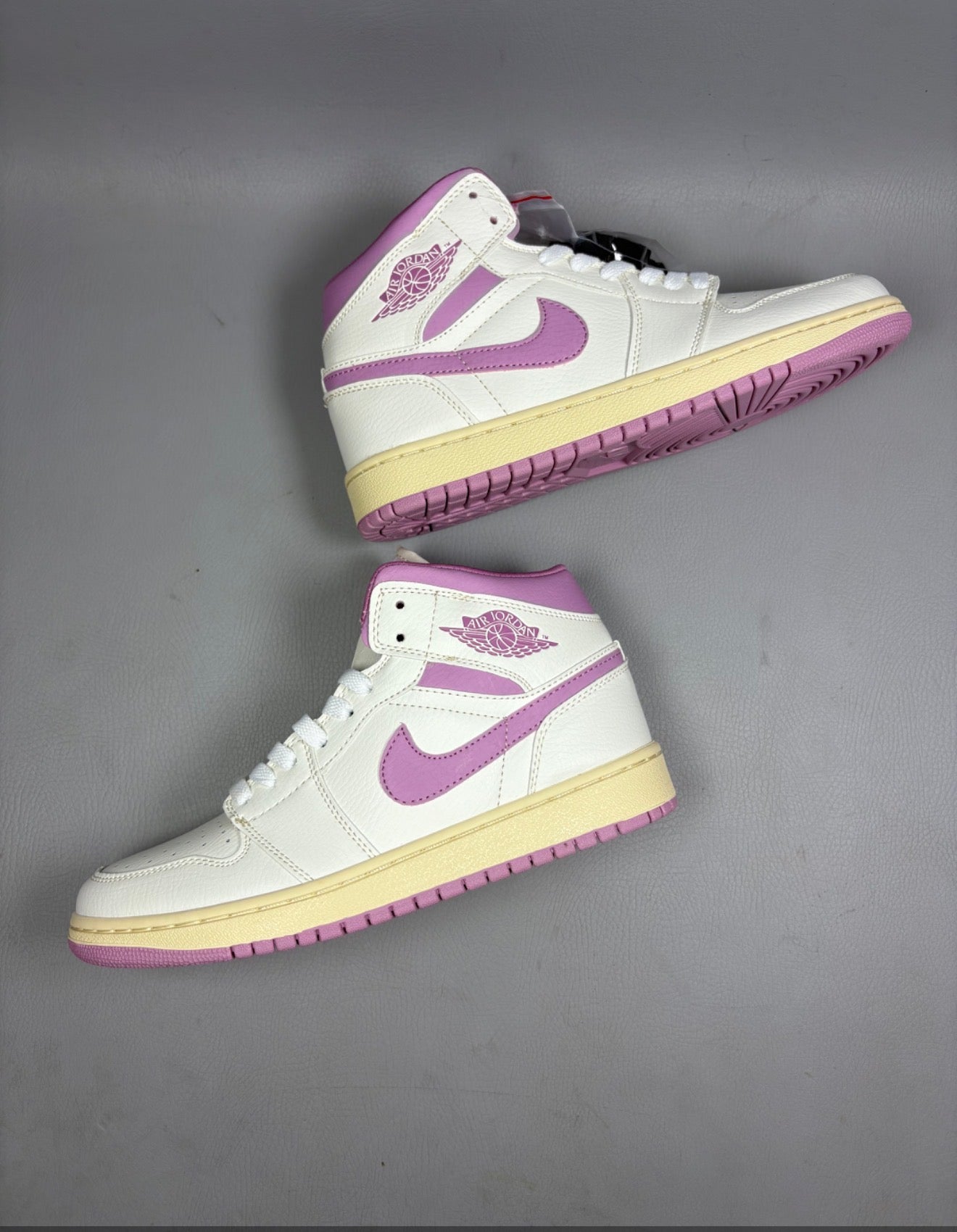 AJ1 AIR JORDAN 1 HIGH (WOMEN)