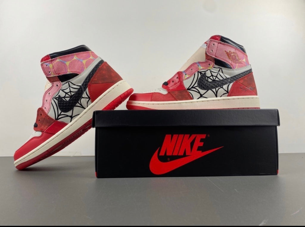 AJ1 AIR JORDAN 1 HIGH (WOMEN)