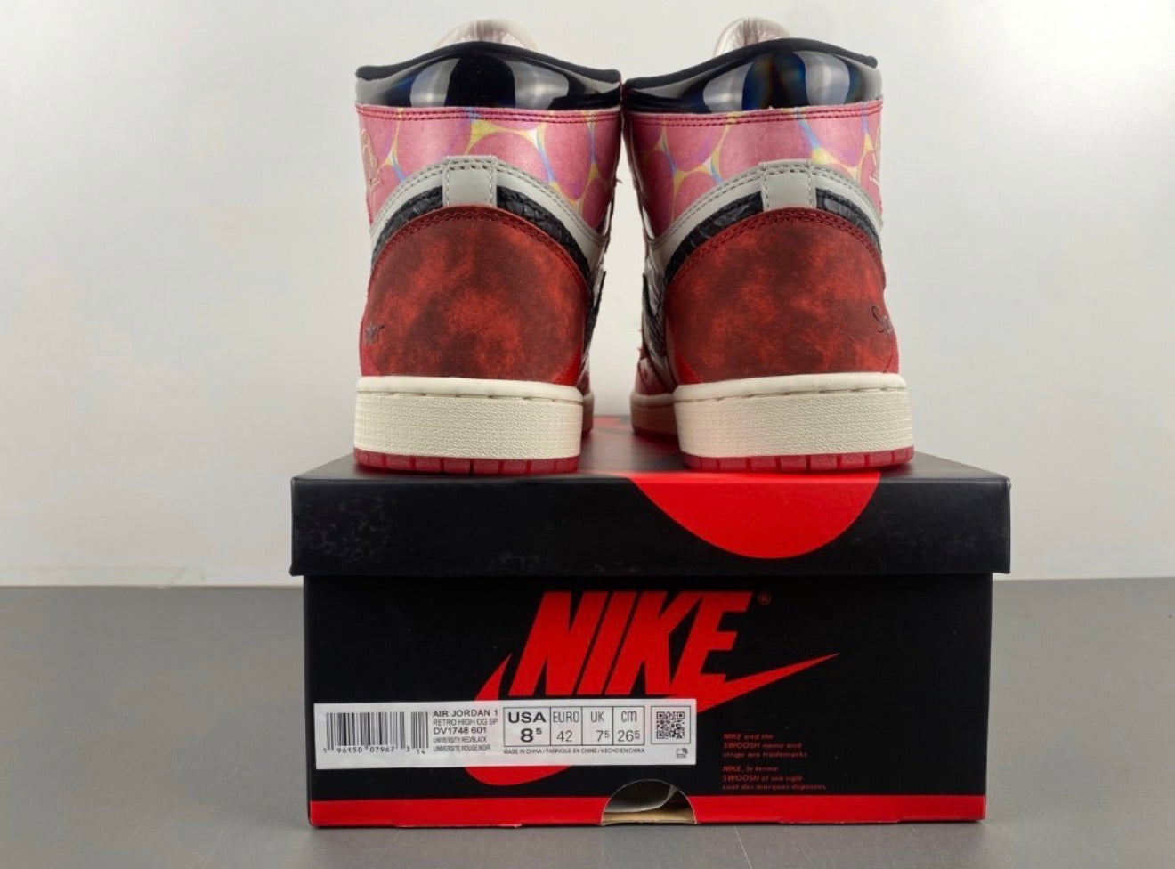 AJ1 AIR JORDAN 1 HIGH (WOMEN)