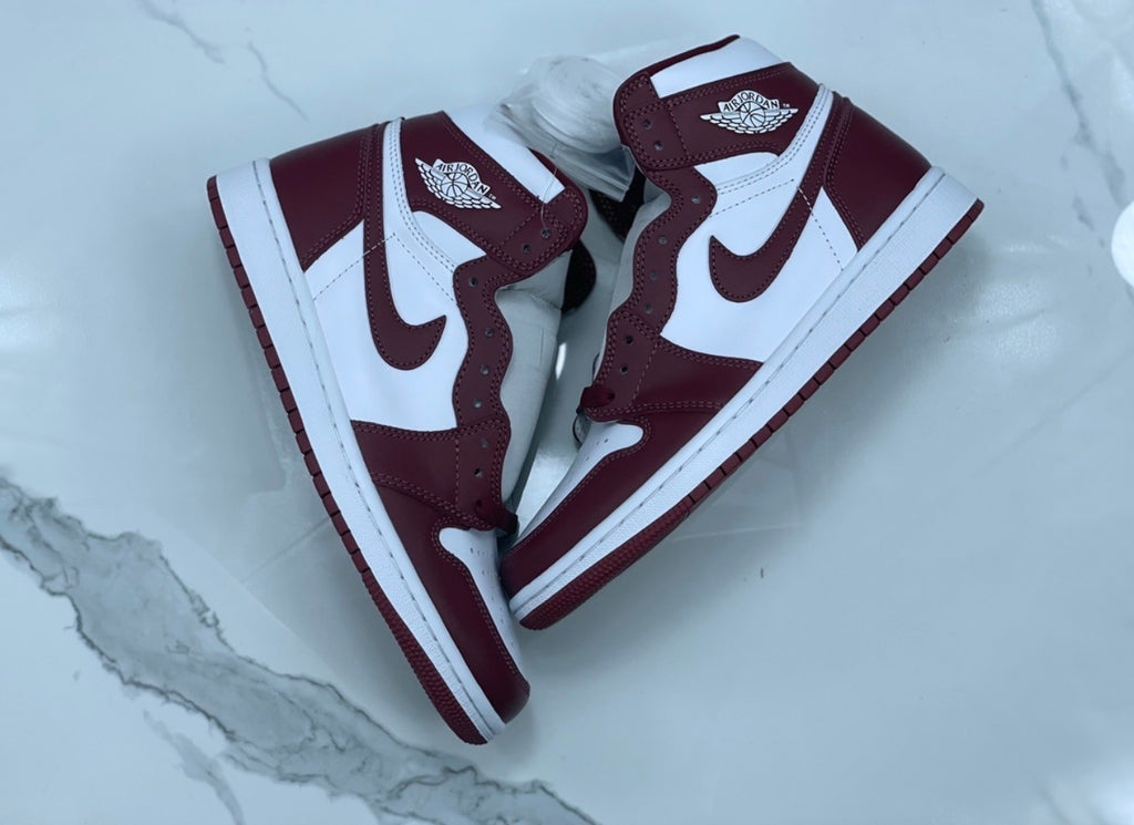 AJ1 AIR JORDAN 1 HIGH (WOMEN)