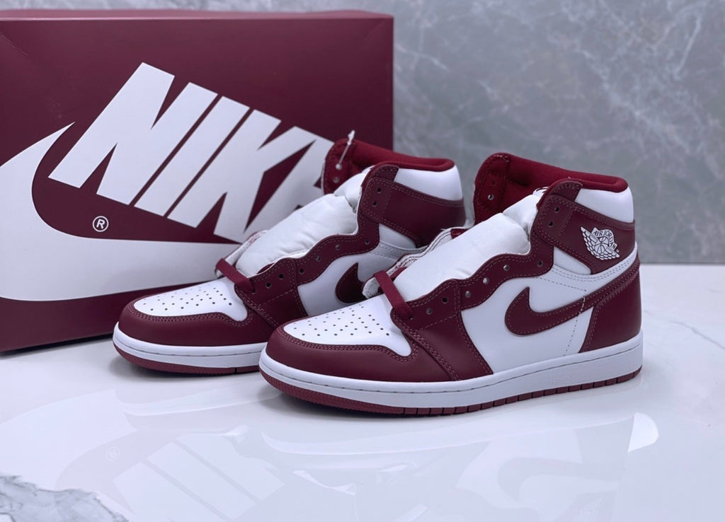 AJ1 AIR JORDAN 1 HIGH (WOMEN)