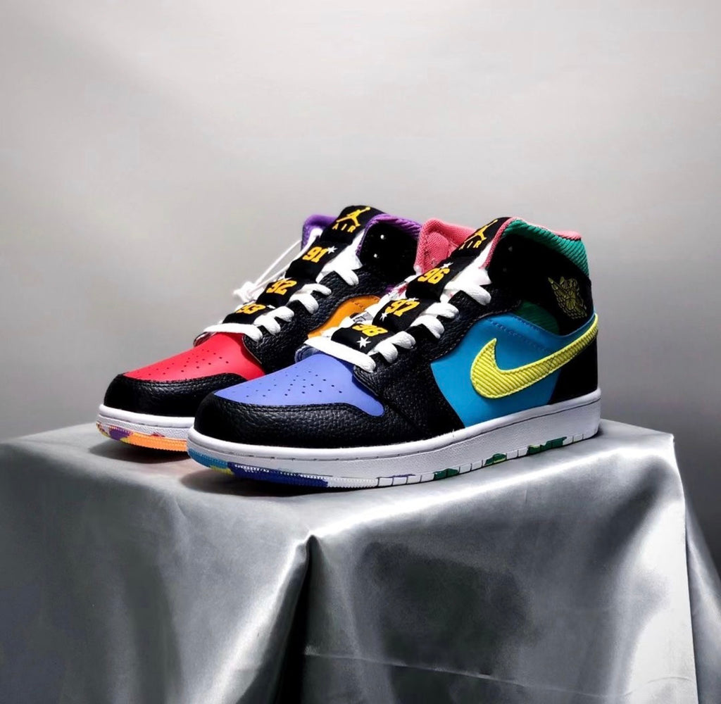 AJ1 AIR JORDAN 1 HIGH (WOMEN)