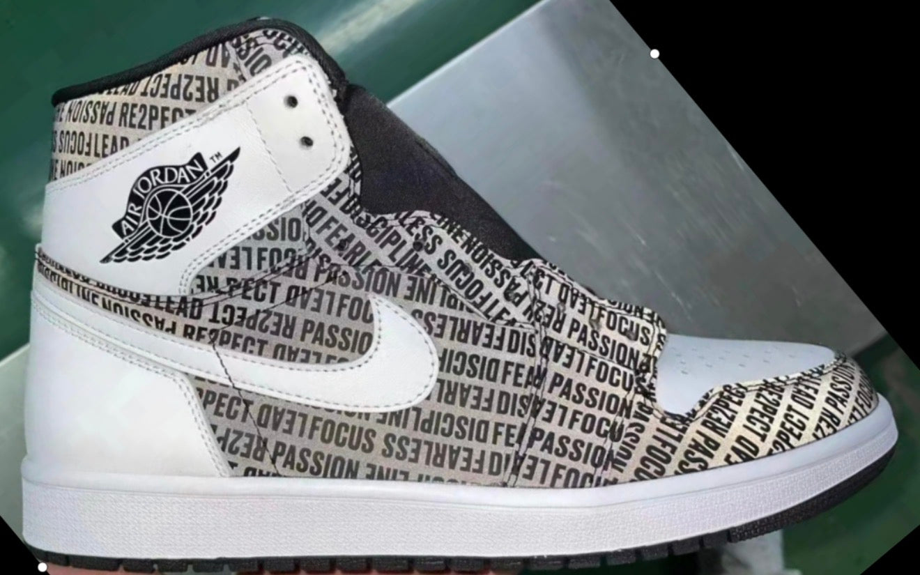 AJ1 AIR JORDAN 1 HIGH (WOMEN)
