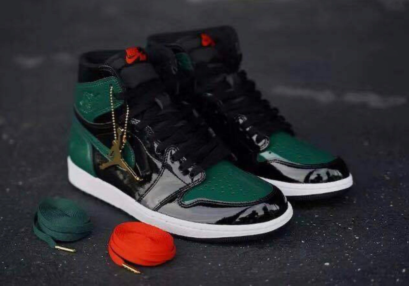 AJ1 AIR JORDAN 1 HIGH (WOMEN)
