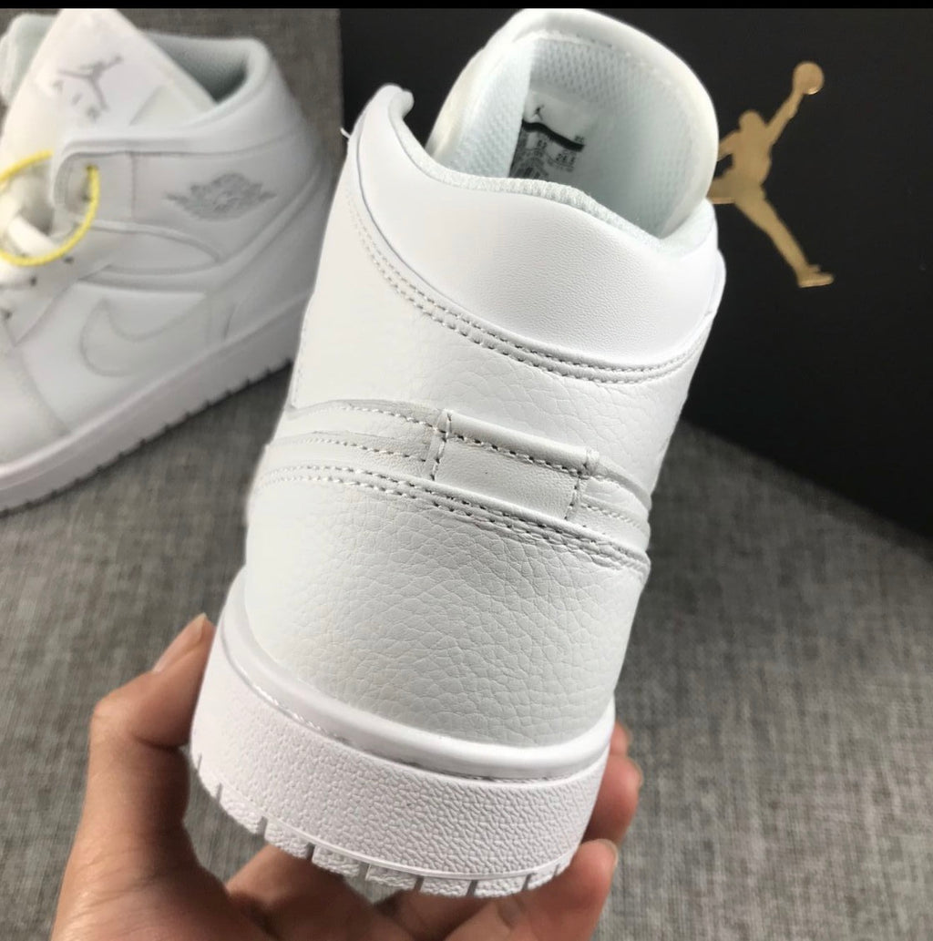 AJ1 AIR JORDAN 1 HIGH (WOMEN)