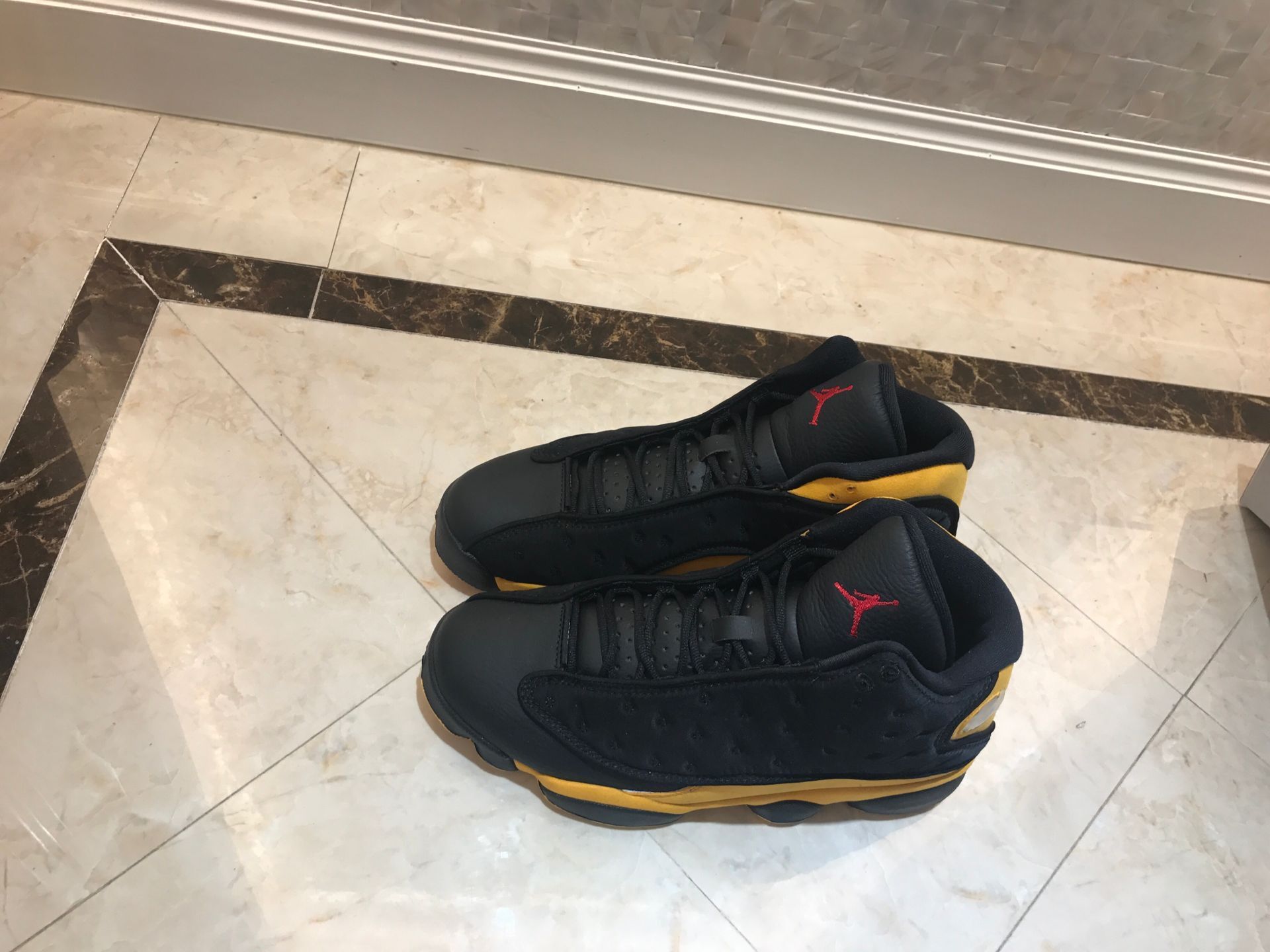AJ13 JORDAN 13S (WOMEN)